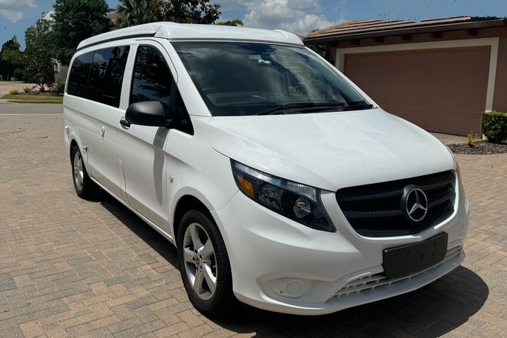 Mercedes Benz Metris Van Rental In Dubai and across the UAE